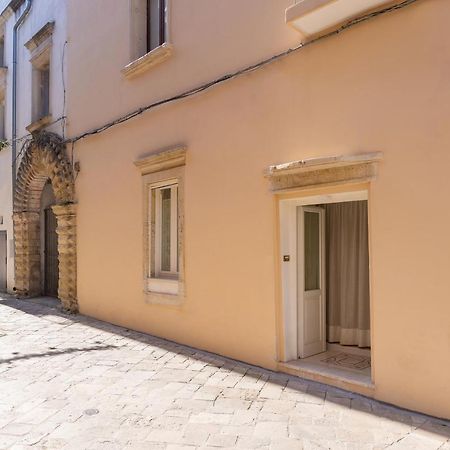 Ferienwohnung Raffinata Dimora Nel Centro Storico Di Galatina Exterior foto